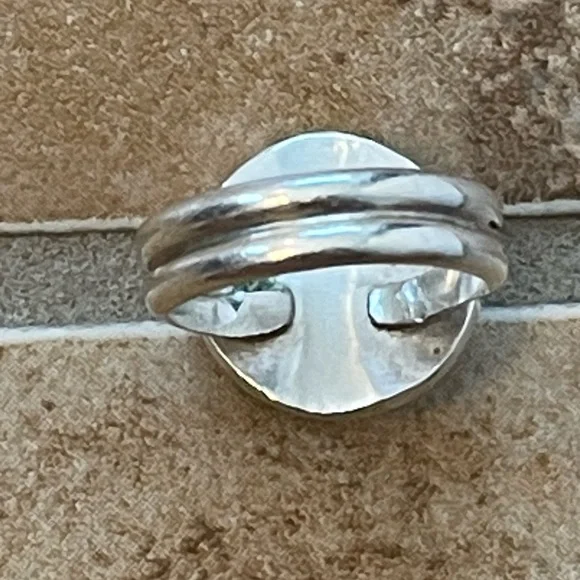 Sterling Silver Round Onyx Ring - Picture 2 of 6